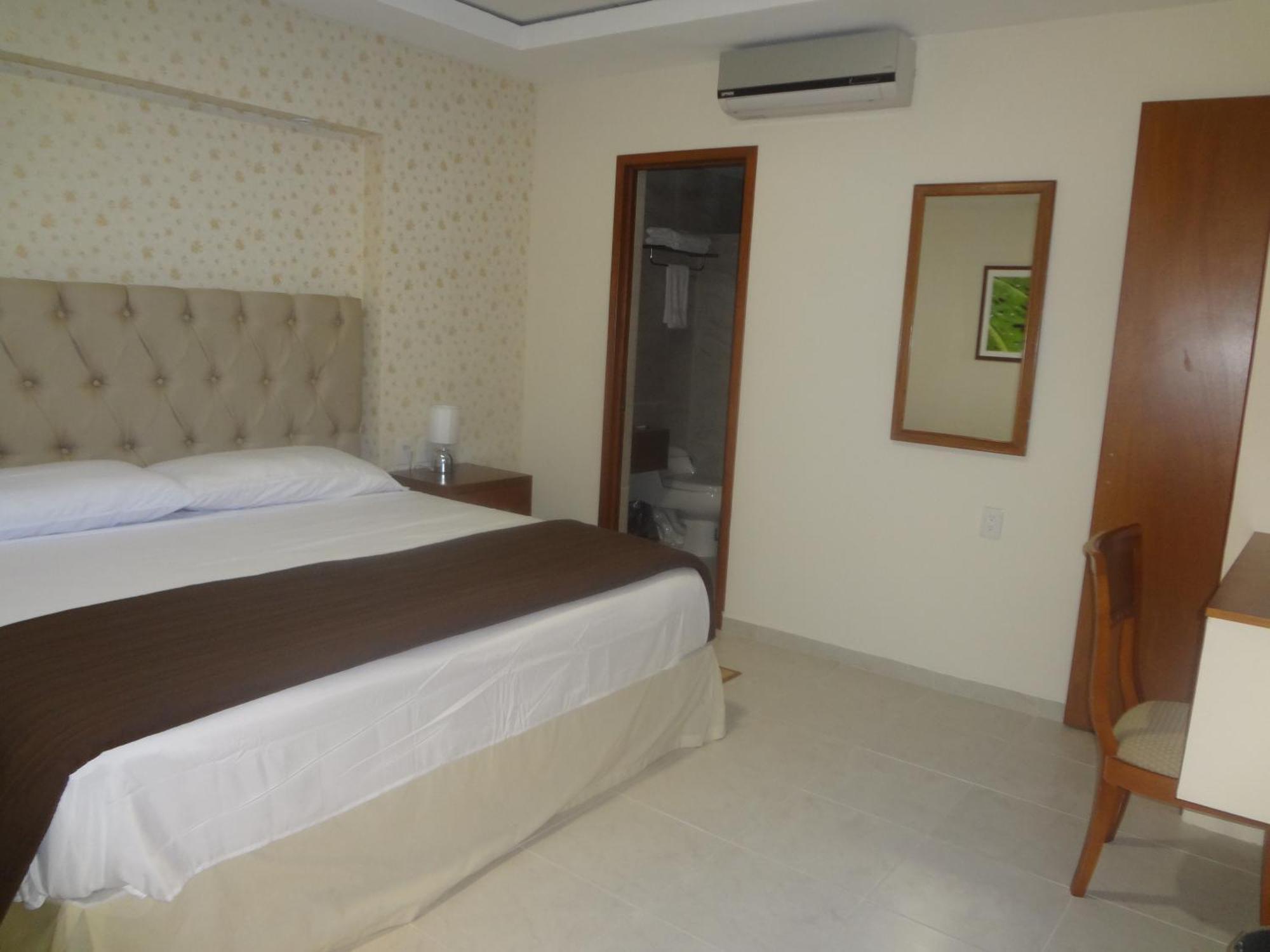 Hotel Civic Express Poza Rica Room photo