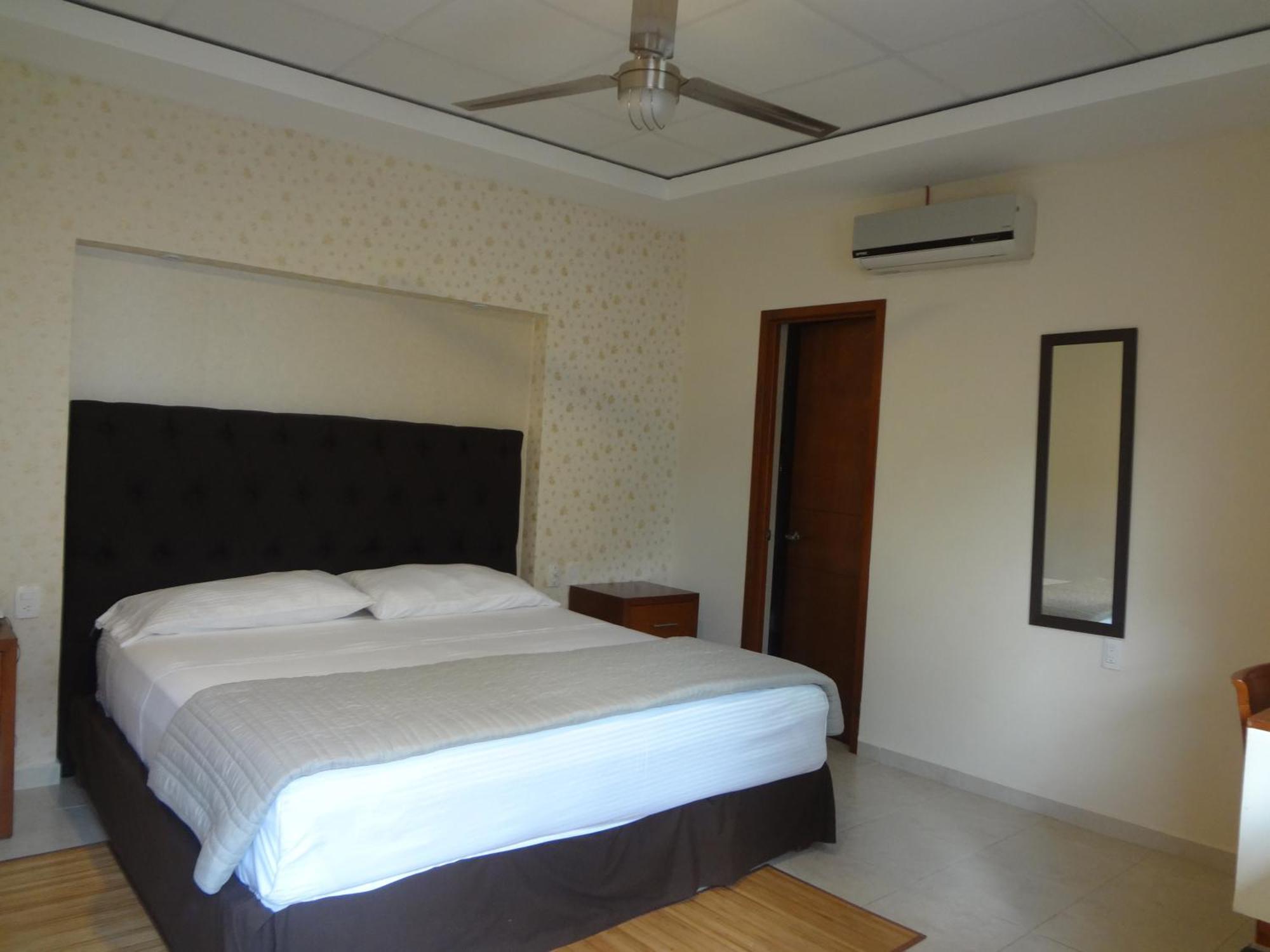 Hotel Civic Express Poza Rica Room photo